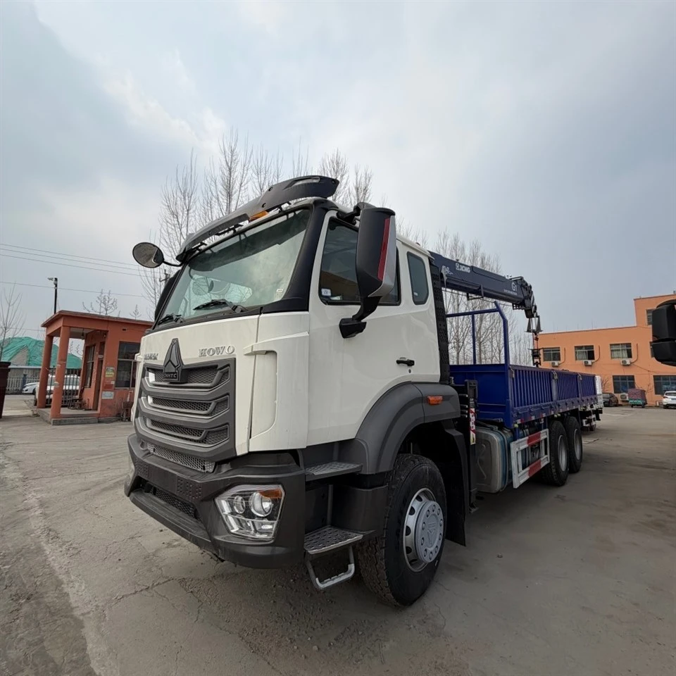 Xe tải-phương tiện vận chuyển cần cẩu